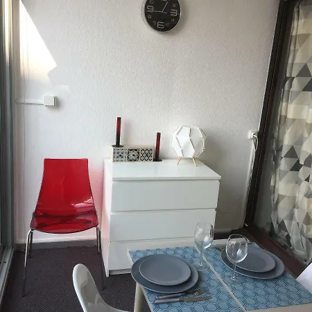 아파트 Sur Le Port